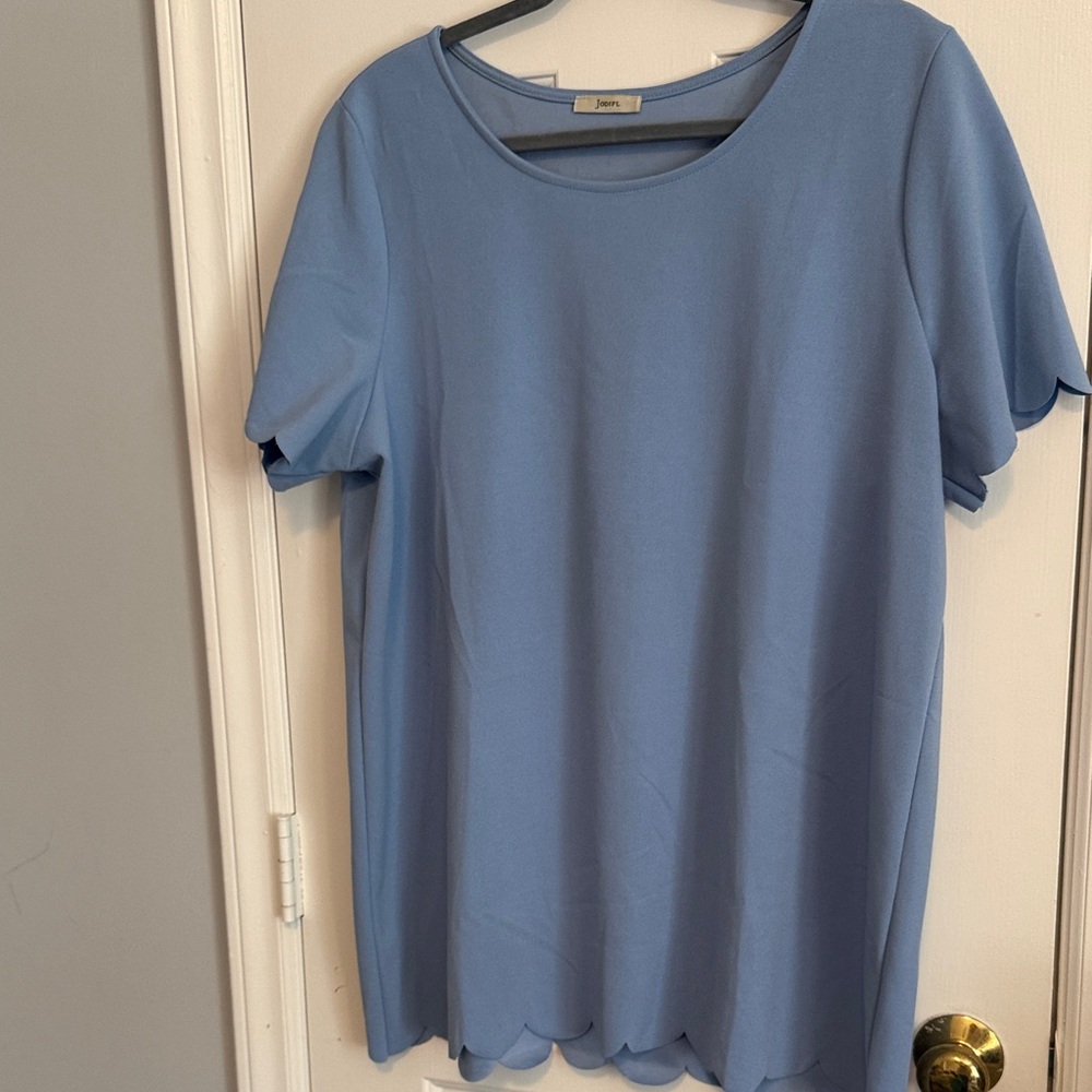 JODIFL Light Blue Short Sleeve Scallop Hem Blouse